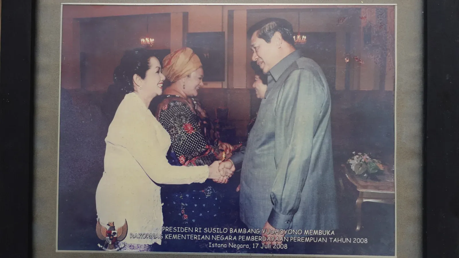 Binamandiri with Indonesian President Susilo Bambang Yudhoyono in 2008